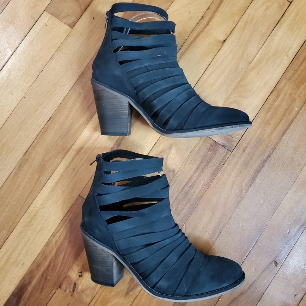 Free People Hybrid Boot with 3.5" Block Heel, EU 40 - Picture 5 of 14